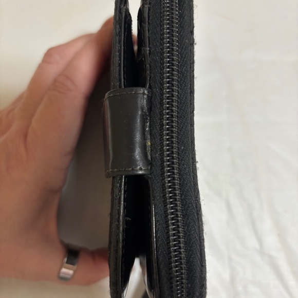 Prada Textured inside out wallet - Picture 10 of 13